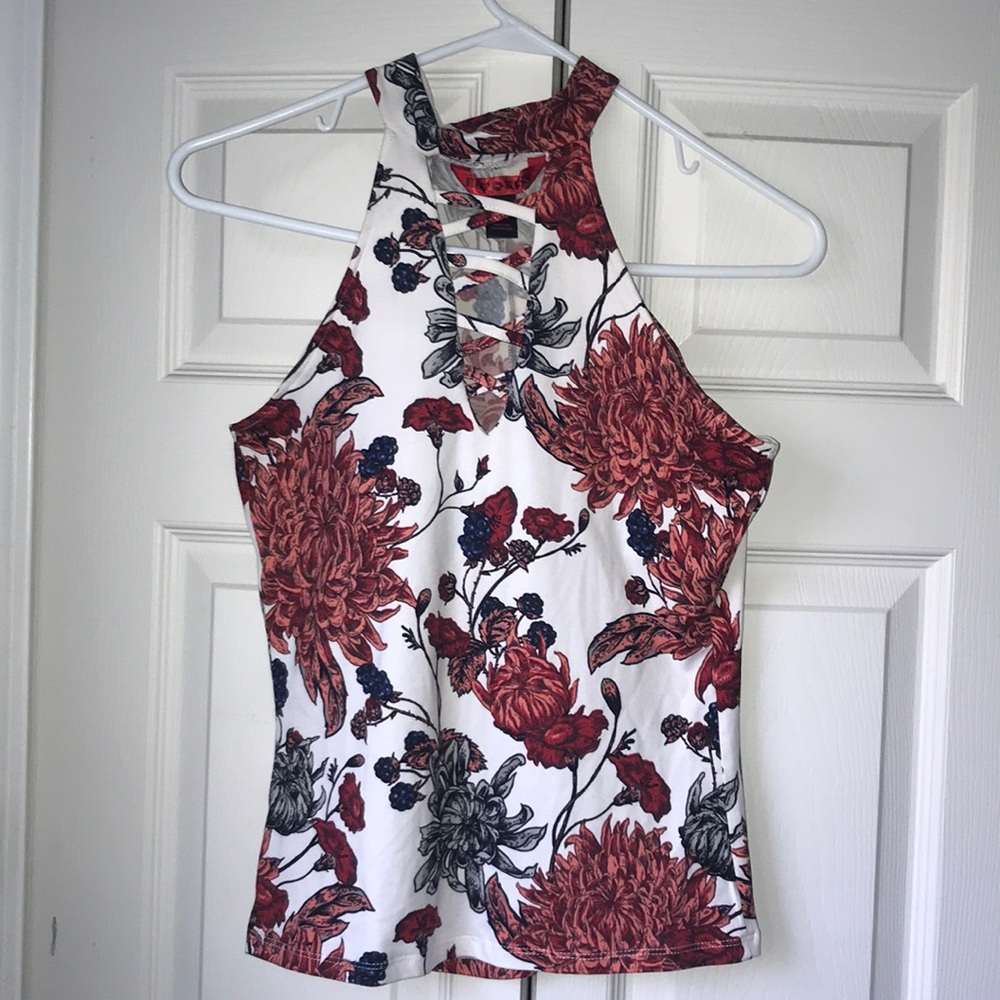 Tight fit tank top!